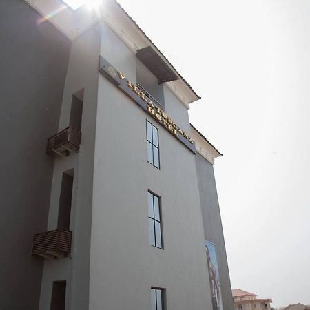 Villa Toscana Hotel And Suits Lagos Eksteriør bilde