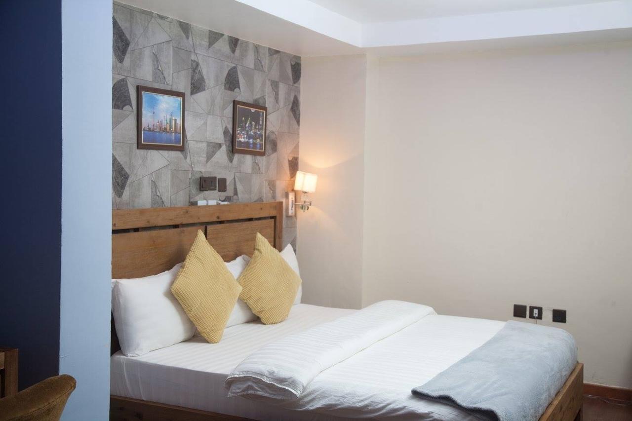 Villa Toscana Hotel And Suits Lagos Eksteriør bilde